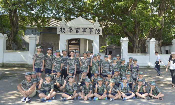 暑期軍事拓展夏令營(yíng)歡迎你的到來(lái).jpg